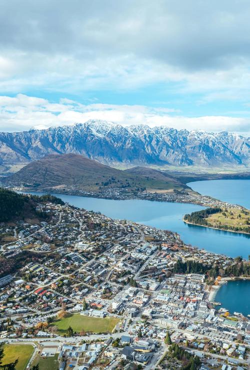 公积金提取办理哪家好？老司机教你避开这3大坑，少走弯路省心办